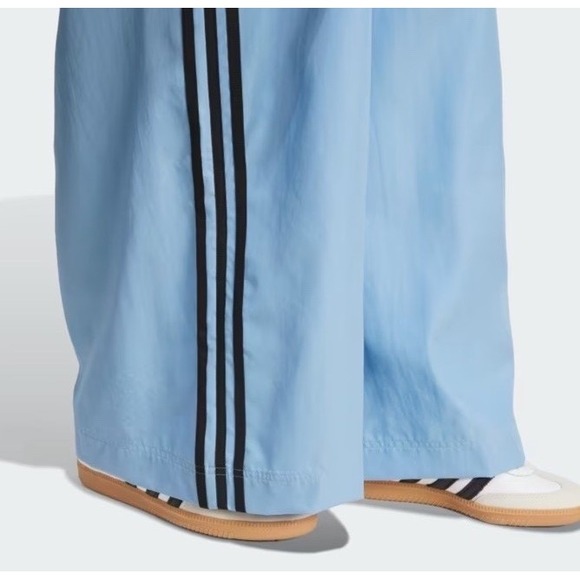 ADIDAS Originals Women Medium  Adicolor Firebird Oversized Track Pants Ash Blue - Picture 4 of 8